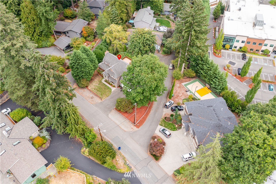 18902 Ross Road Bothell, WA 98011 - Photo 32 of 35 Gallery Image 32