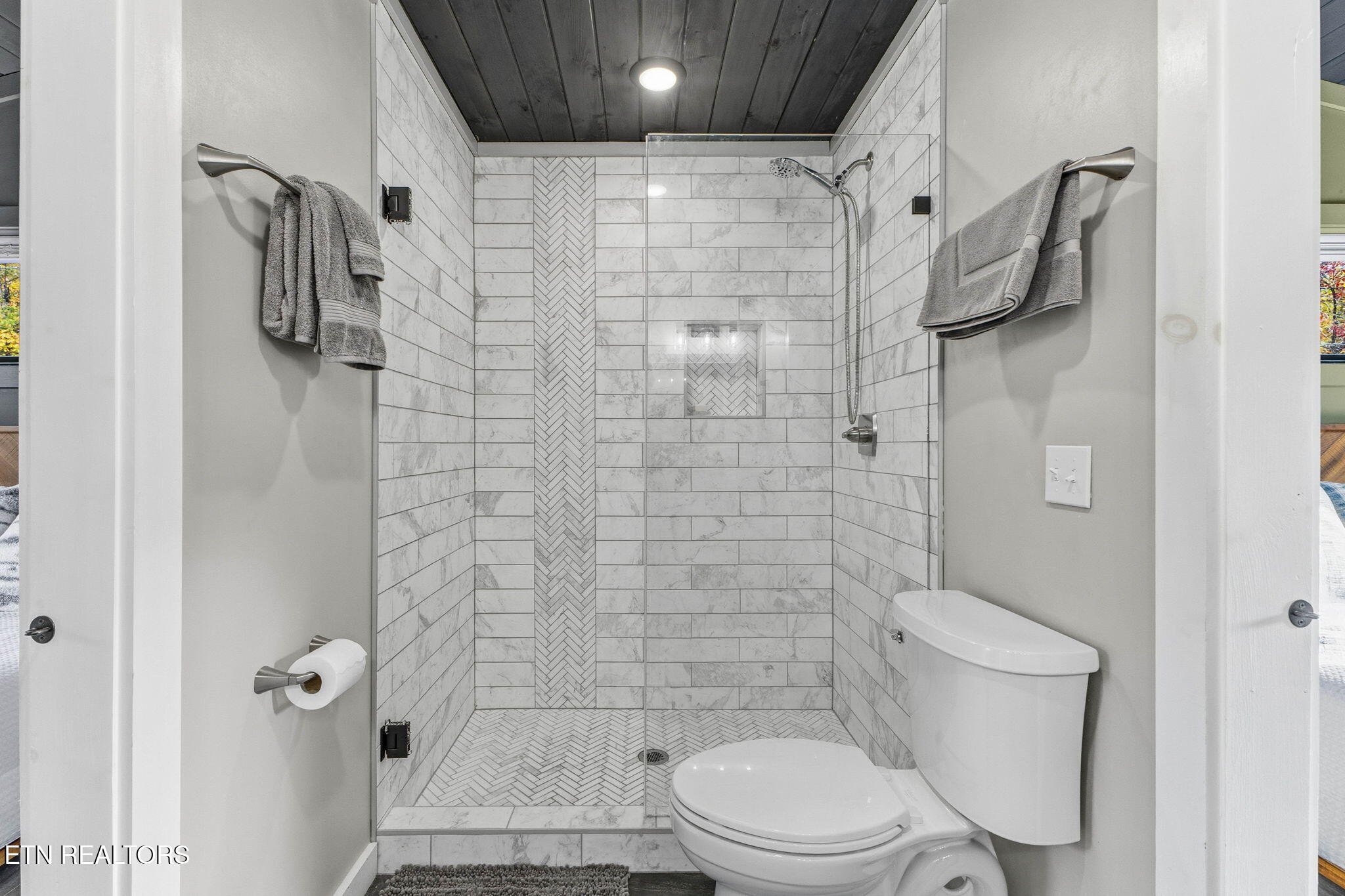 3316 Sugar Maple Loop Road Sevierville, TN 37862 - Photo 41 of 60 41-web-or-mls-3F1A7662