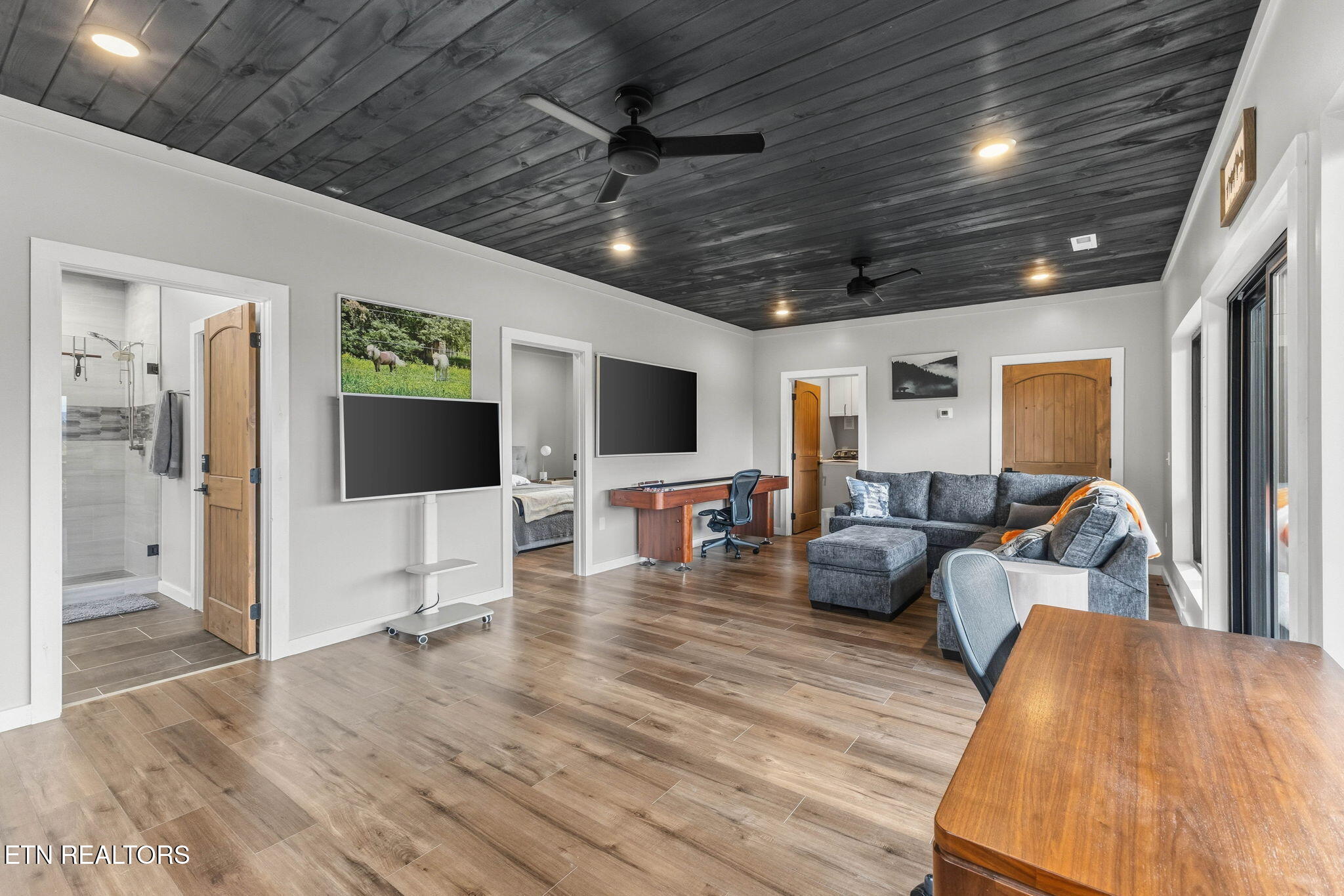 3316 Sugar Maple Loop Road Sevierville, TN 37862 - Photo 45 of 60 45-web-or-mls-3F1A7686