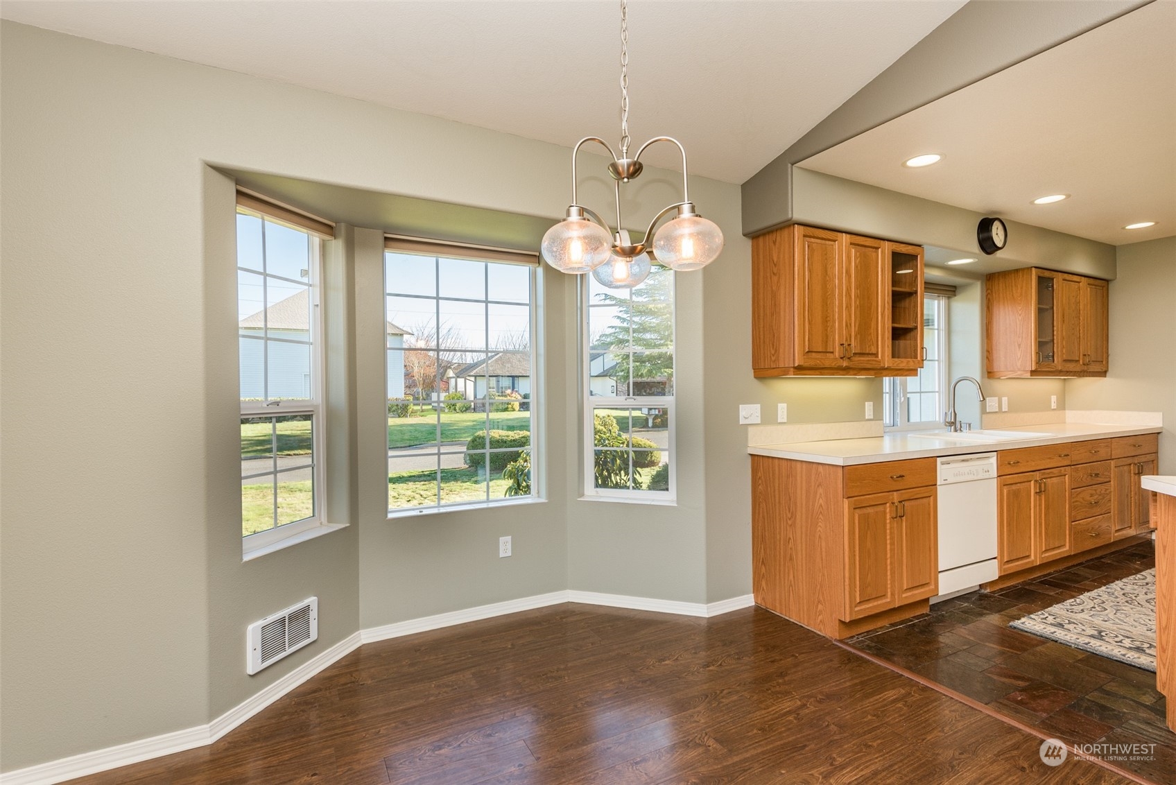 1023 North Littlejohn Way Sequim, WA 98382 - Photo 7 of 40