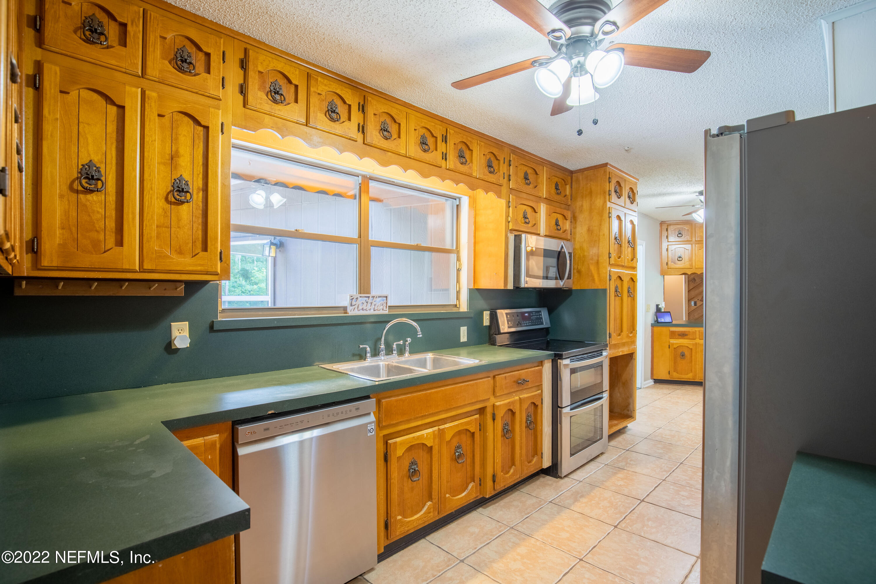1491 Ropers Road Fleming Island, FL 32003 - Photo 34 of 62 17 Kitchen-4