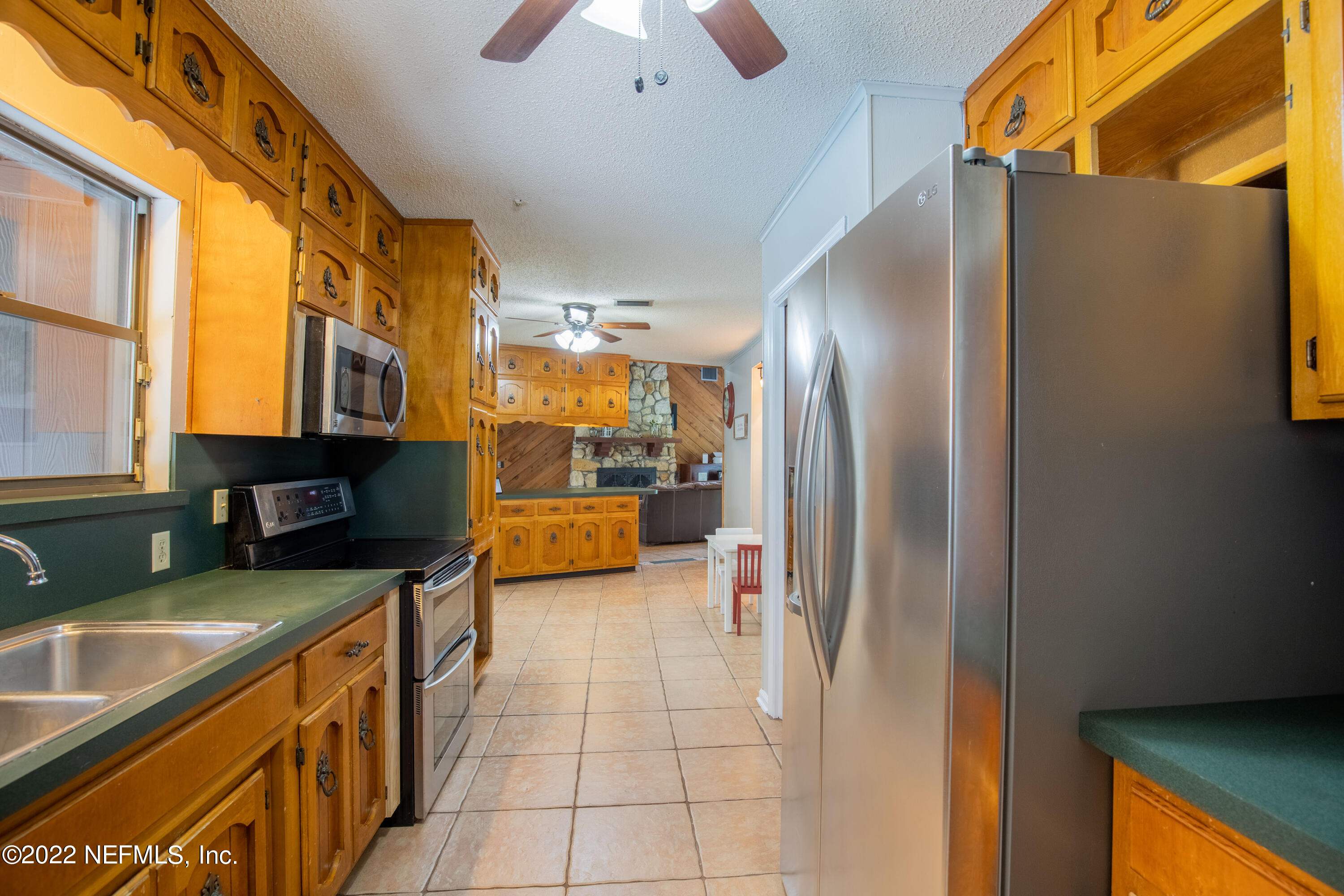 1491 Ropers Road Fleming Island, FL 32003 - Photo 35 of 62 18 Kitchen-5