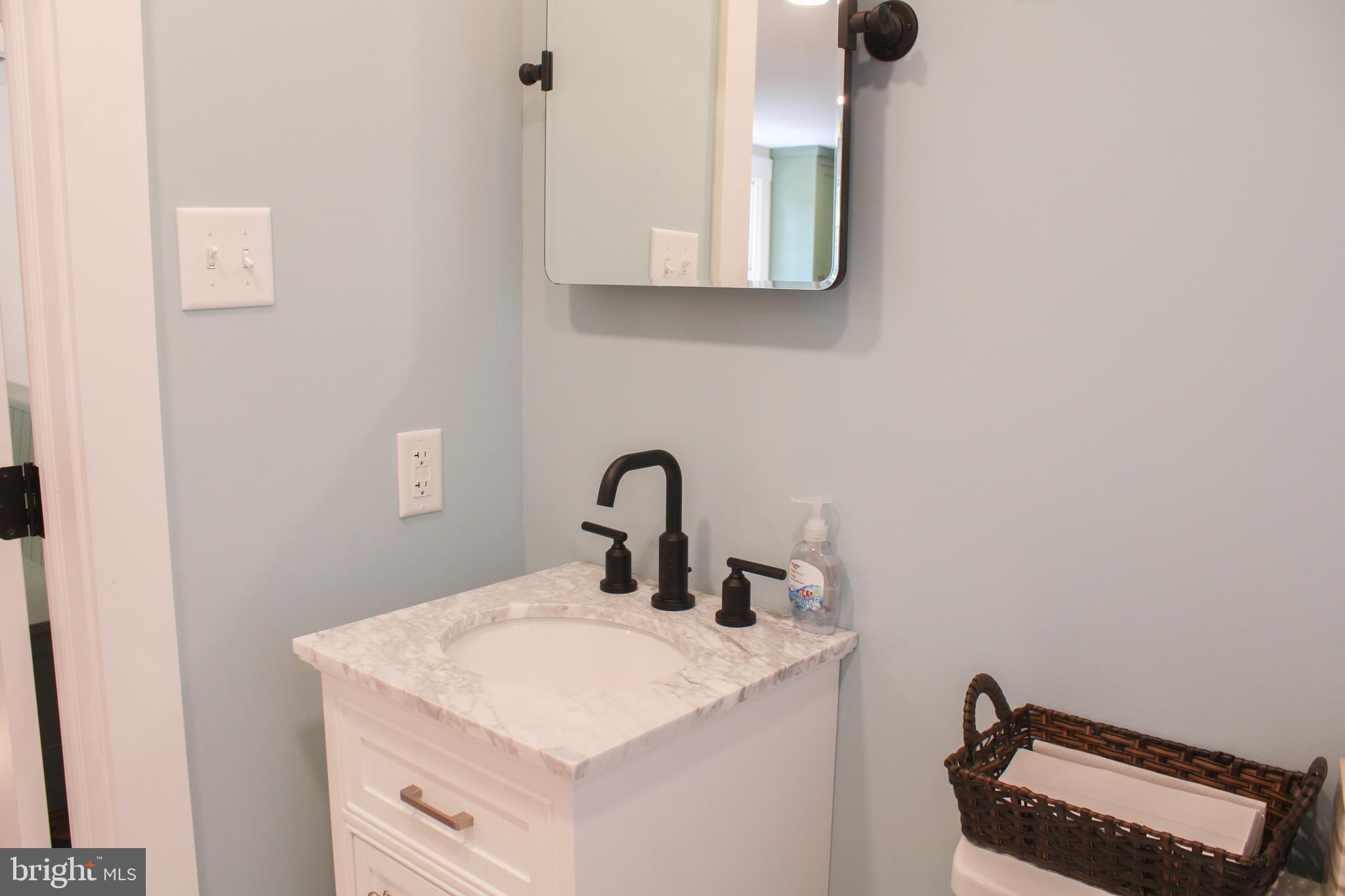 242 Fort Bowman Road Strasburg, VA 22657 - Photo 10 of 39