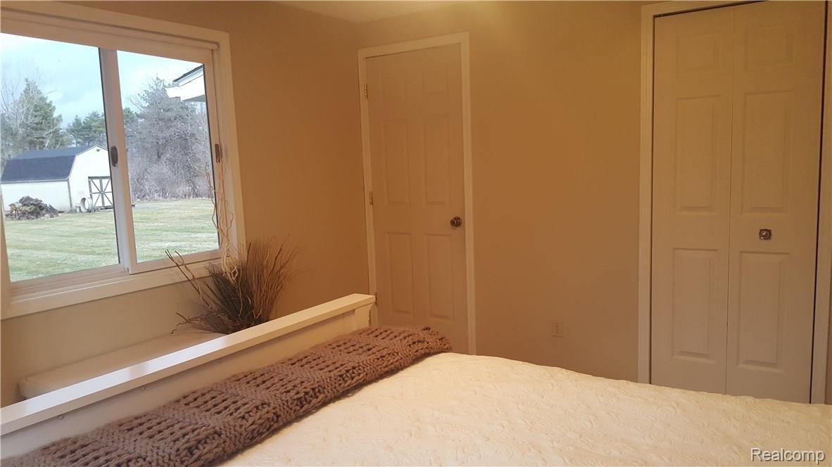 7563 Dryden Road Almont, MI 48003 - Photo 17 of 31 Dryden1bed4.jpg