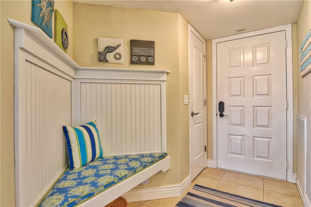 1850 Bay Road, Unit 1B Vero Beach, FL 32963 - Photo 18 of 33 Gallery Image 18