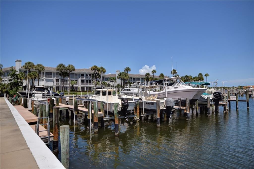 1850 Bay Road, Unit 1B Vero Beach, FL 32963 - Photo 31 of 33 Gallery Image 31