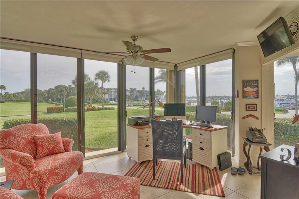 1850 Bay Road, Unit 1B Vero Beach, FL 32963 - Photo 5 of 33 Gallery Image 5