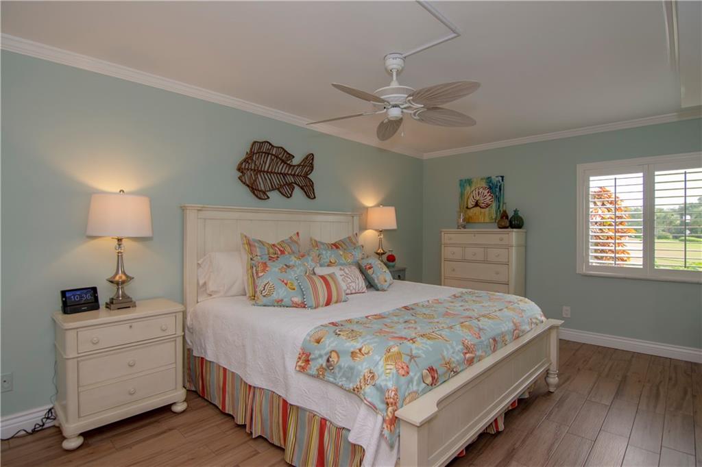 1850 Bay Road, Unit 1B Vero Beach, FL 32963 - Photo 9 of 33 Gallery Image 9