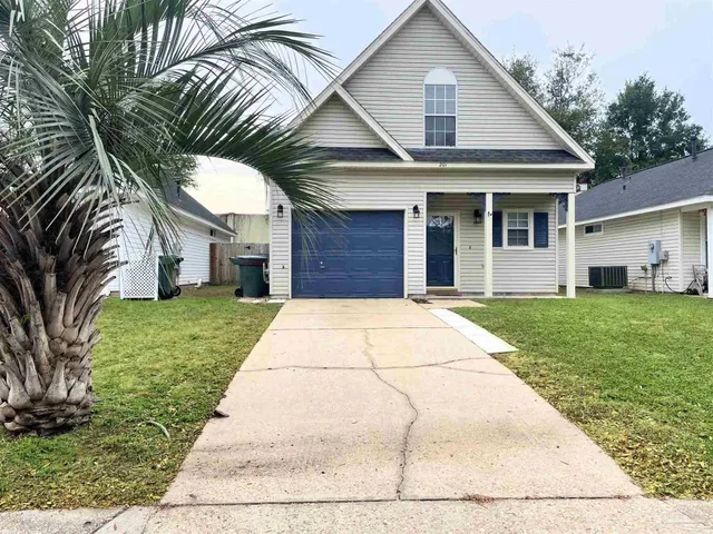 $1,700 | 201 Wildflower Lane, Pensacola, FL 32514