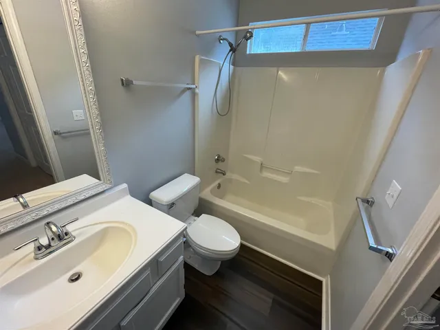 $1,700 | 201 Wildflower Lane, Pensacola, FL 32514