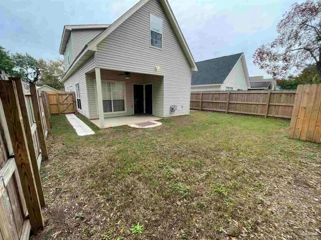 $1,700 | 201 Wildflower Lane, Pensacola, FL 32514