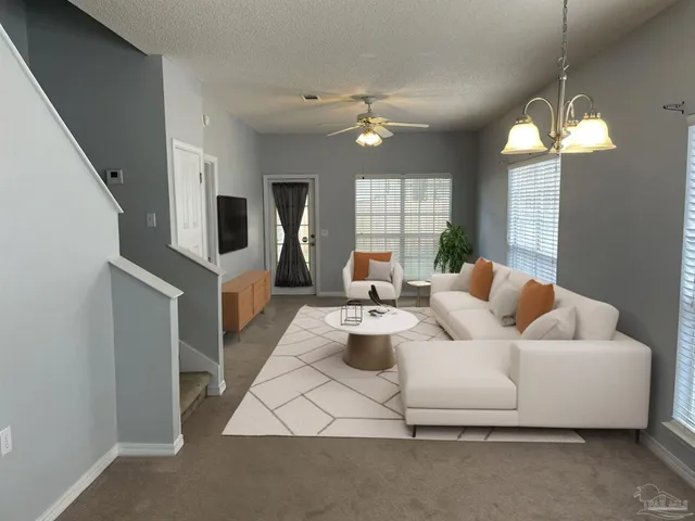 $1,700 | 201 Wildflower Lane, Pensacola, FL 32514