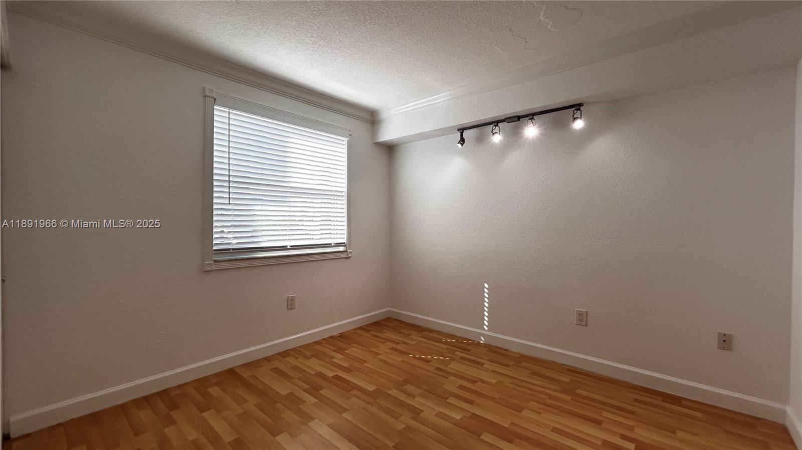 2575 Southwest 27th Avenue, Unit 507 Miami, FL 33133 - Photo 13 of 26