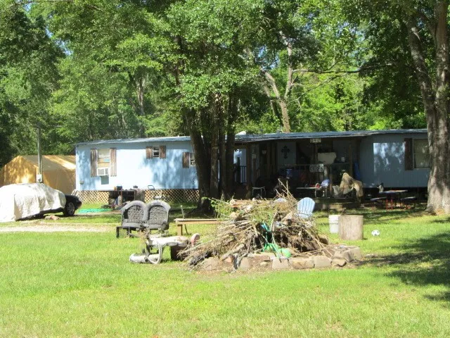 $255,000 | 84 Lake Road, Huntsville, TX 77320