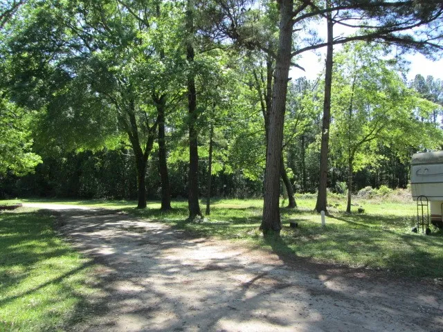 $255,000 | 84 Lake Road, Huntsville, TX 77320