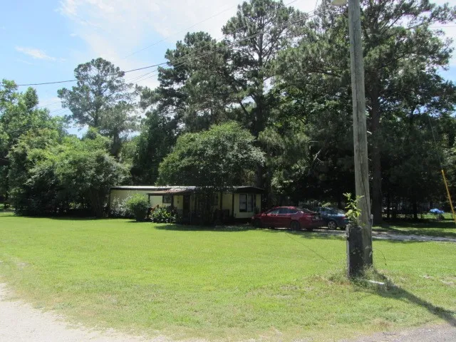 $255,000 | 84 Lake Road, Huntsville, TX 77320