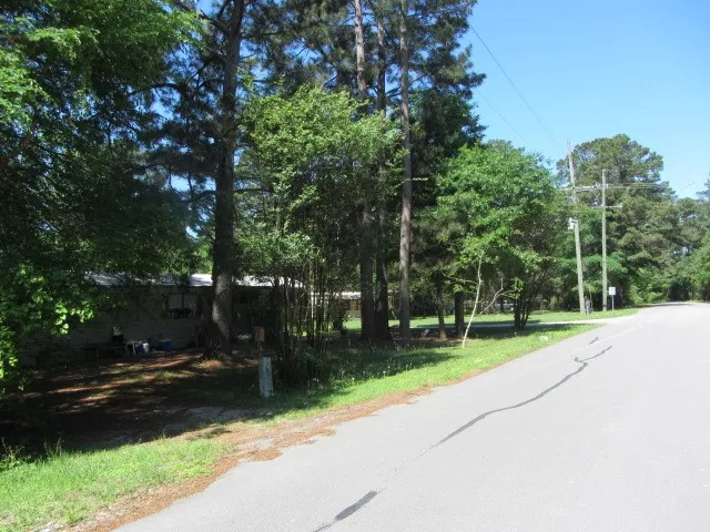 $255,000 | 84 Lake Road, Huntsville, TX 77320