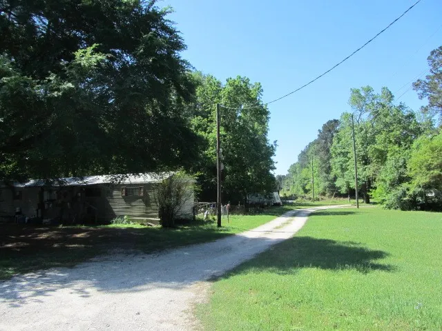 $255,000 | 84 Lake Road, Huntsville, TX 77320