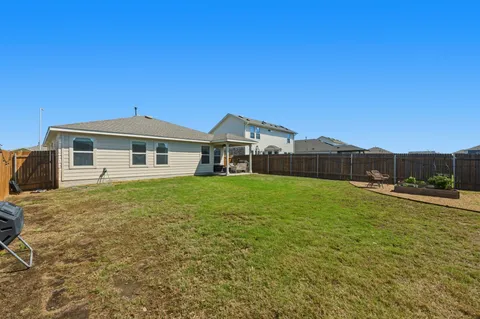 $299,800 | 12425 Ostrich Trail, Manor, TX 78653