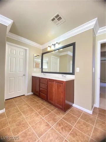 $2,635 | 10507 Winter Grass Drive, Las Vegas, NV 89135