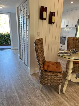 $189,900 | 18081 Southeast Country Club Drive, Unit 293, Jupiter, FL 33469