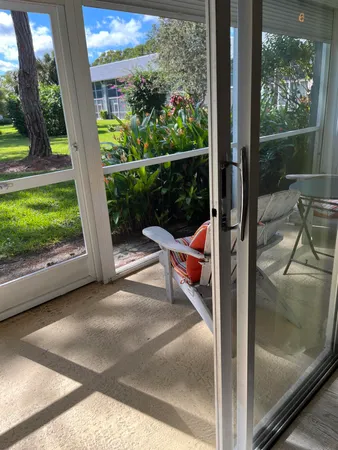 $189,900 | 18081 Southeast Country Club Drive, Unit 293, Jupiter, FL 33469