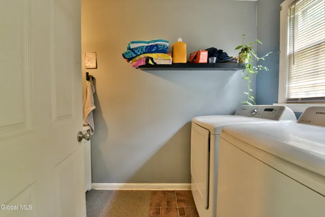 $509,000 | 4 Imperial Lane, Charlton, NY 12019