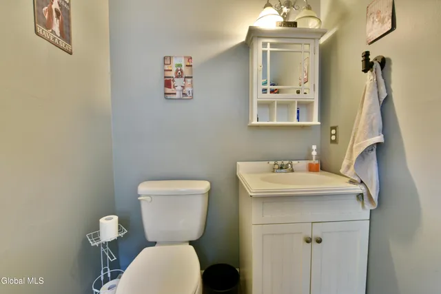 $509,000 | 4 Imperial Lane, Charlton, NY 12019