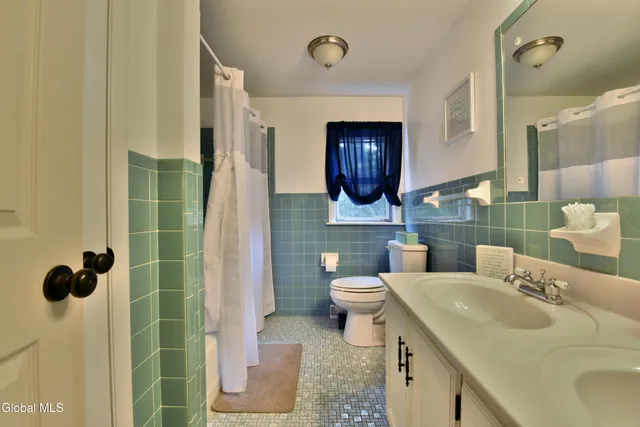 $509,000 | 4 Imperial Lane, Charlton, NY 12019