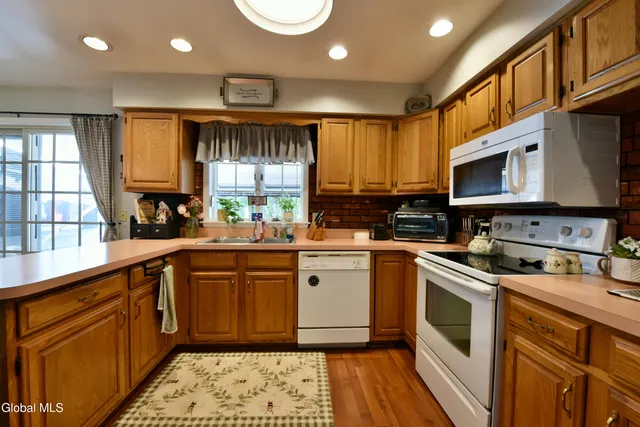 $509,000 | 4 Imperial Lane, Charlton, NY 12019