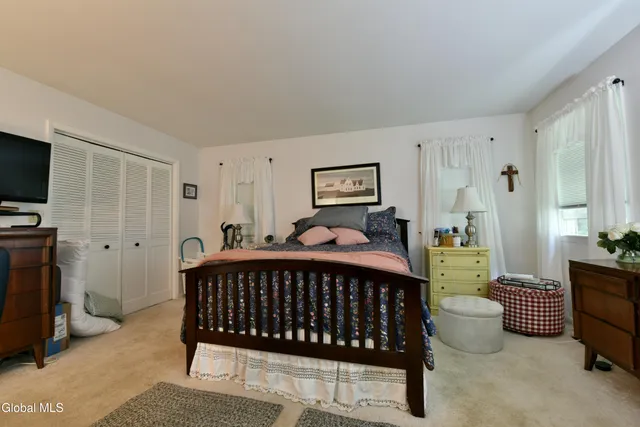 $509,000 | 4 Imperial Lane, Charlton, NY 12019