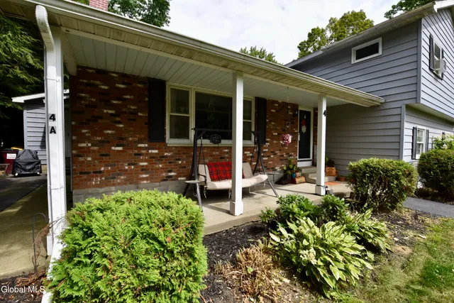 $509,000 | 4 Imperial Lane, Charlton, NY 12019