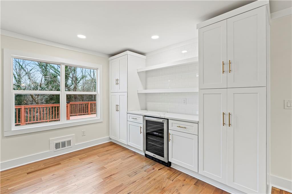 2210 Riverside Drive Gainesville, GA 30501 - Photo 9 of 30