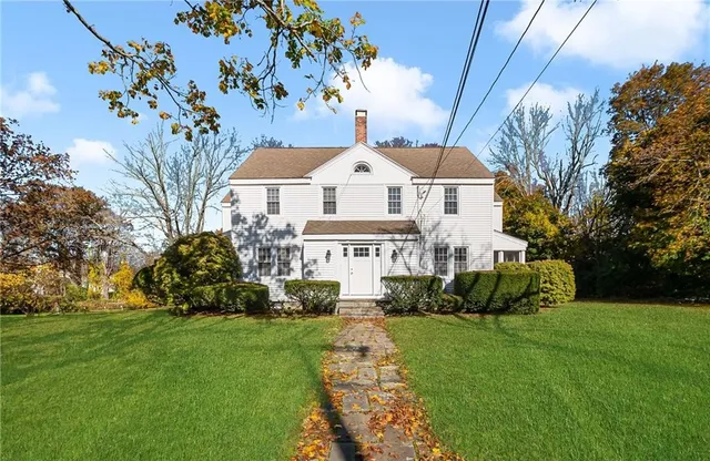 $2,000 | 115 Danielson Pike, Scituate, RI 02857