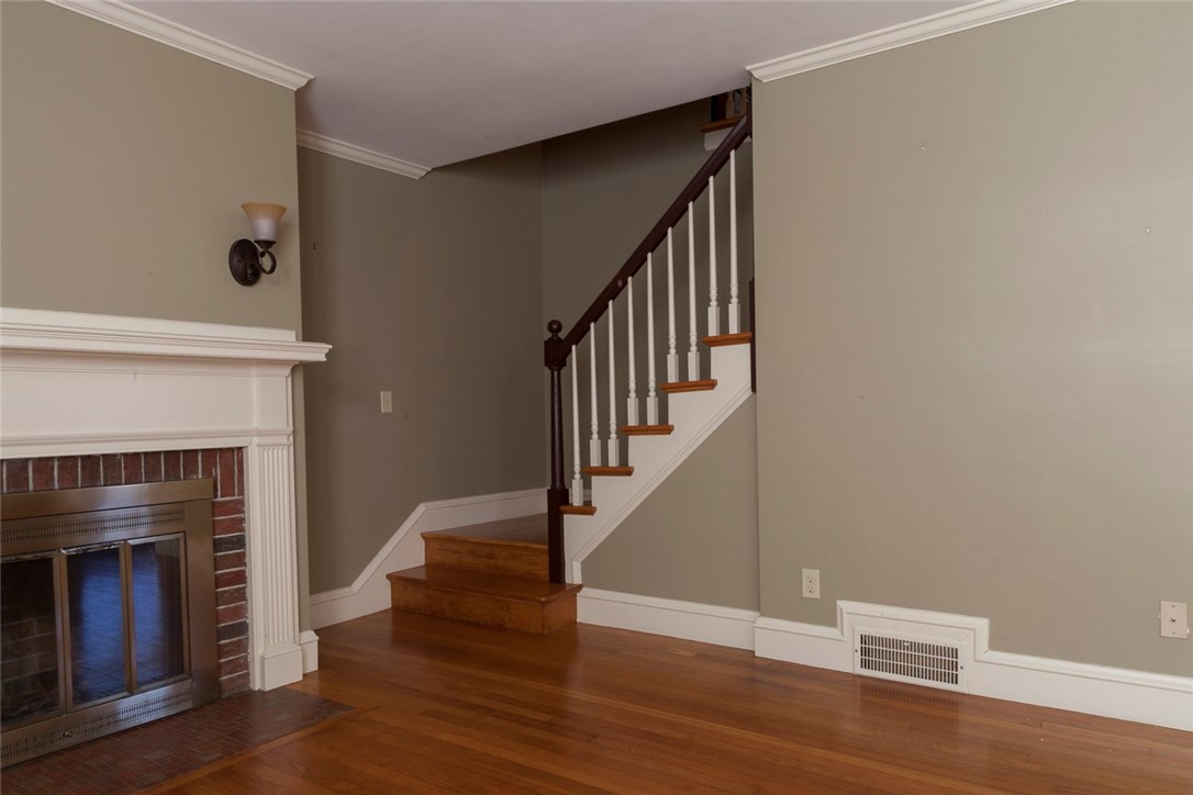 115 Danielson Pike Scituate, RI 02857 - Photo 10 of 35