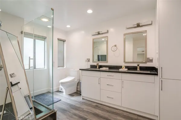 $698,000 | 236 North Louise Street, Unit 104, Glendale, CA 91206