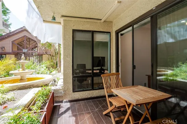 $698,000 | 236 North Louise Street, Unit 104, Glendale, CA 91206
