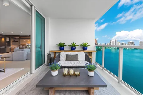 $7,988,888 | 3201 Northeast 183rd Street, Unit 1503/1504, Aventura, FL 33160
