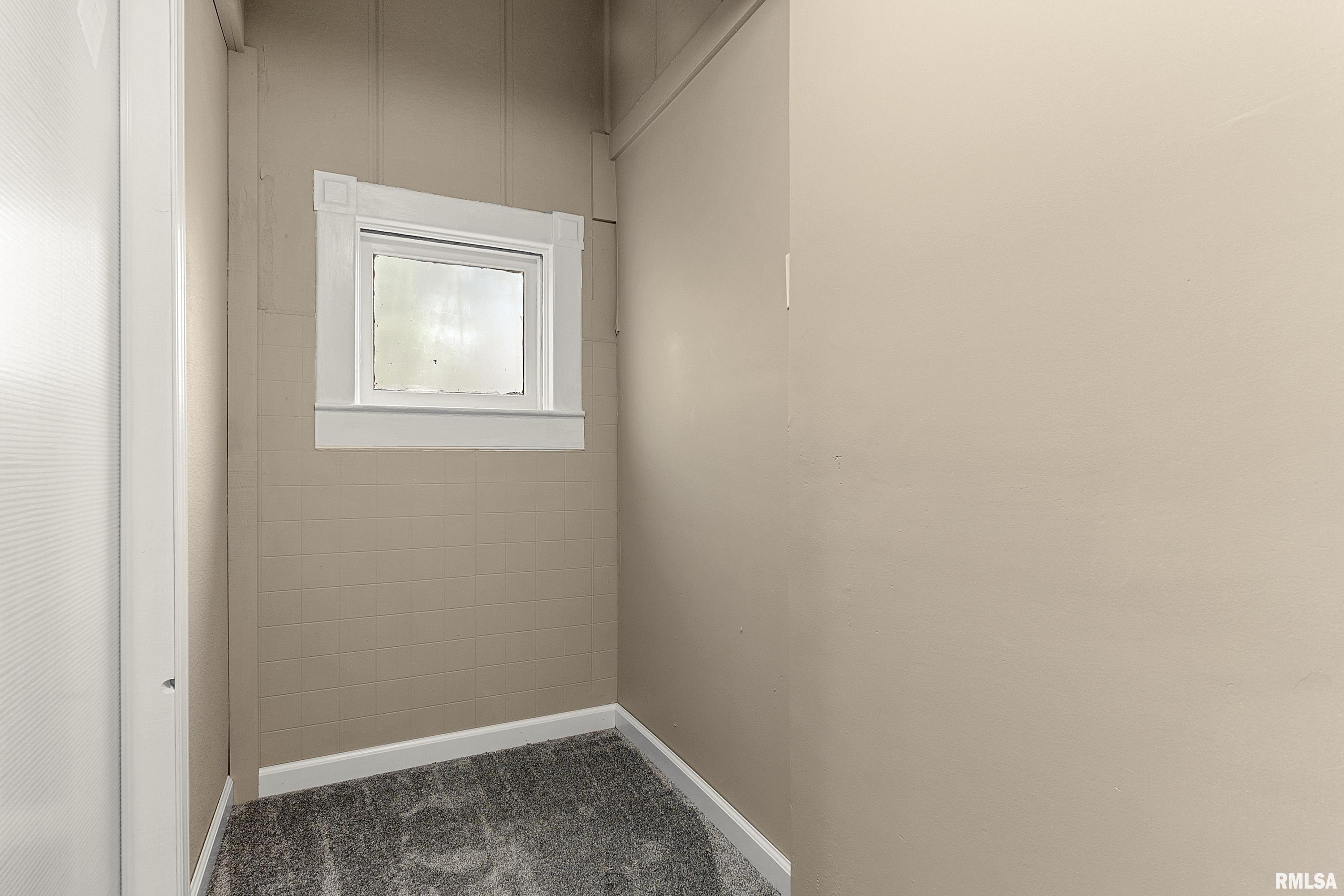 320 Walnut Street Pekin, IL 61554 - Photo 31 of 36