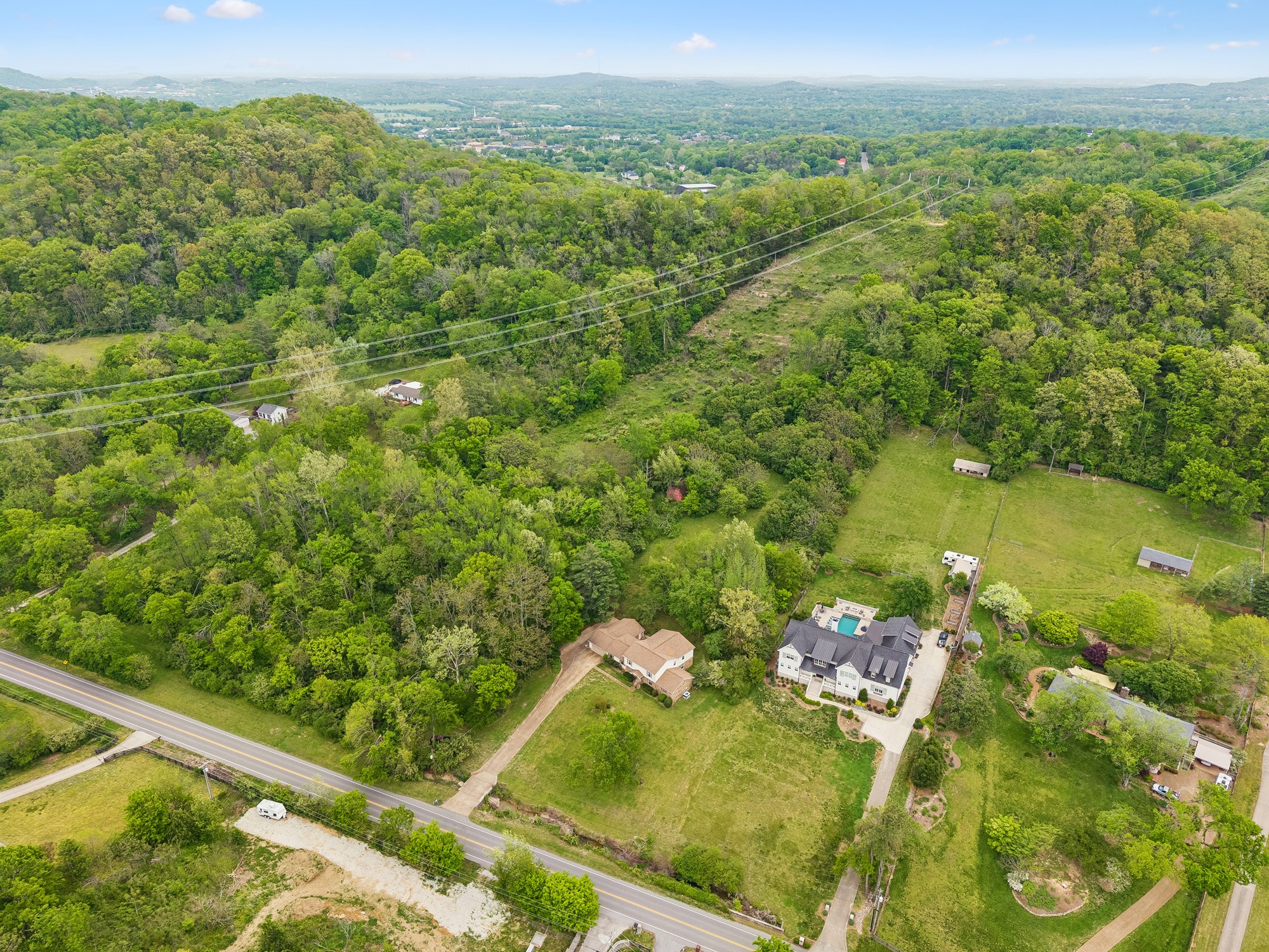 1352 Holly Tree Gap Road Brentwood, TN 37027 - Photo 2 of 13