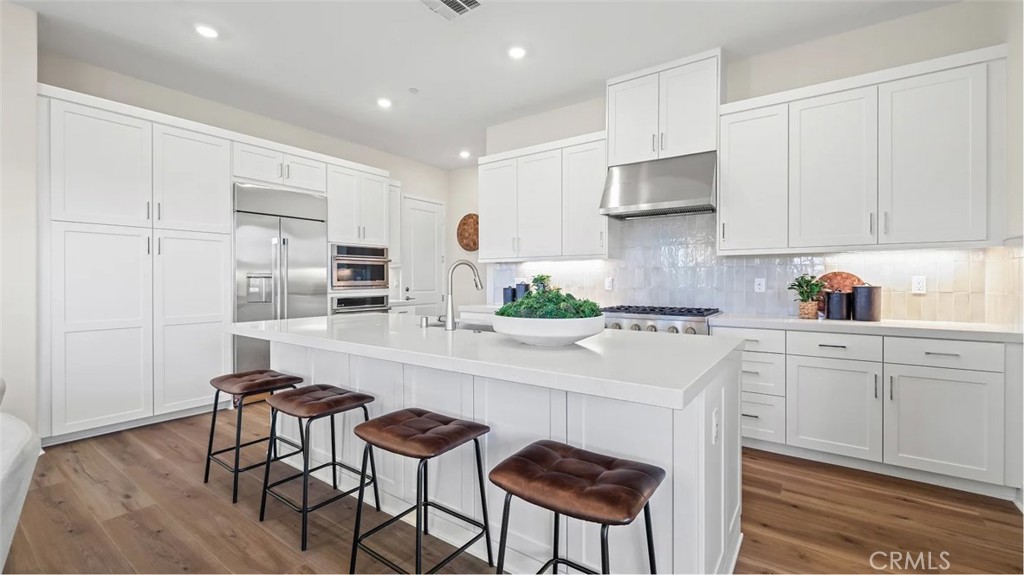 Photos shown are of model only- not actual homesite.