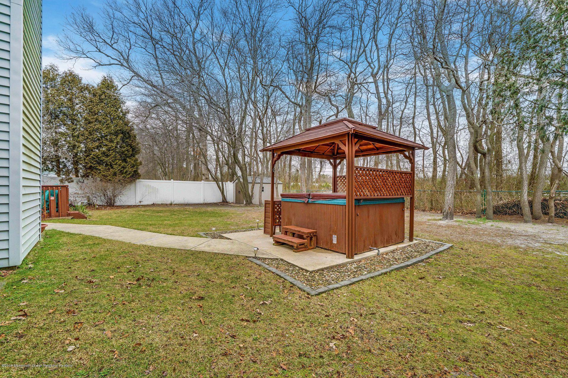 28 Appletree Road Howell, NJ 07731 - Photo 47 of 47 47