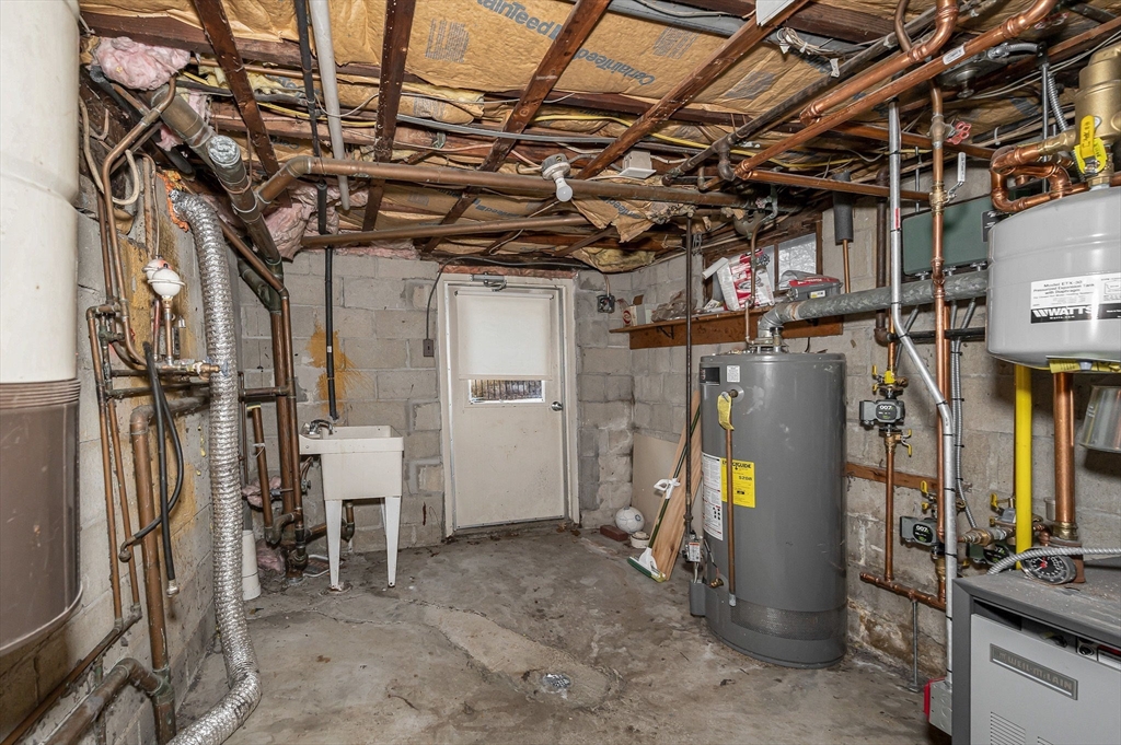 2 Heath Street Billerica, MA 01821 - Photo 34 of 37