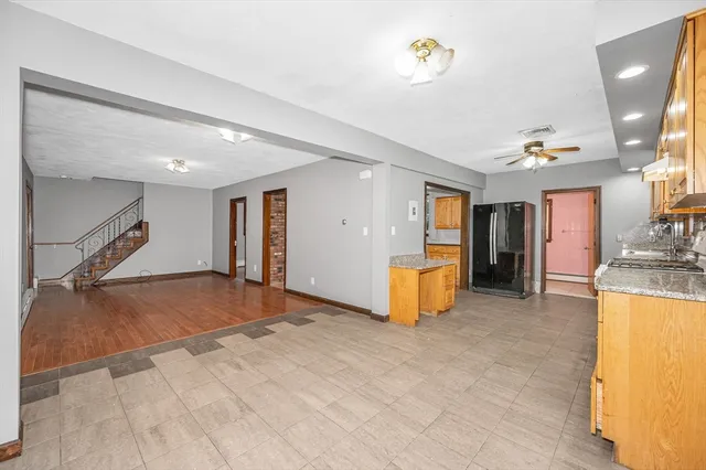 $3,800 | 2 Heath Street, Billerica, MA 01821