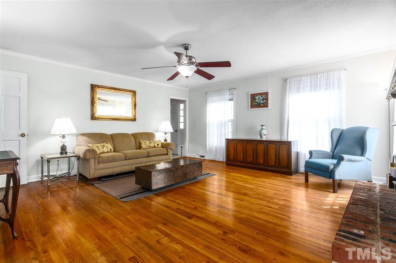 5901 Castlebrook Drive Raleigh, NC 27604 - Photo 8 of 30