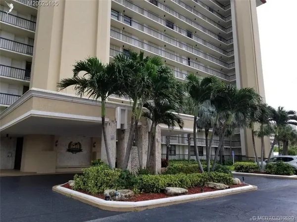 $2,500 | 10680 South Ocean Drive, Unit 608, Jensen Beach, FL 34957