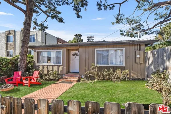 $8,500 | 12784 Via Cortina, Del Mar, CA 92014