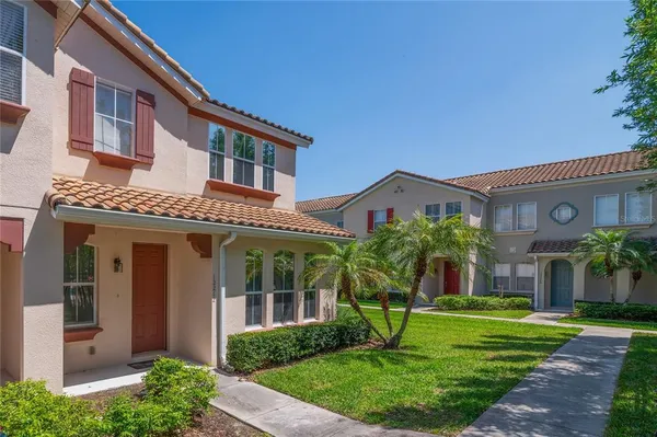 $2,800 | 12212 Triton Lane, Unit 11, Orlando, FL 32837