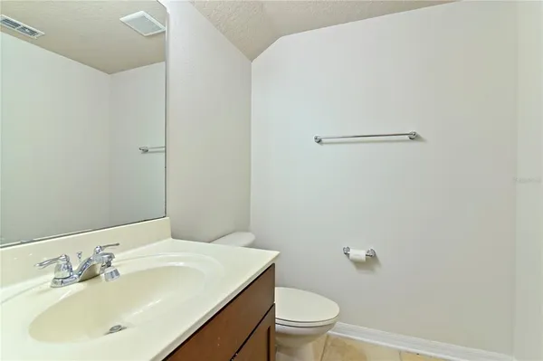 $2,800 | 12212 Triton Lane, Unit 11, Orlando, FL 32837