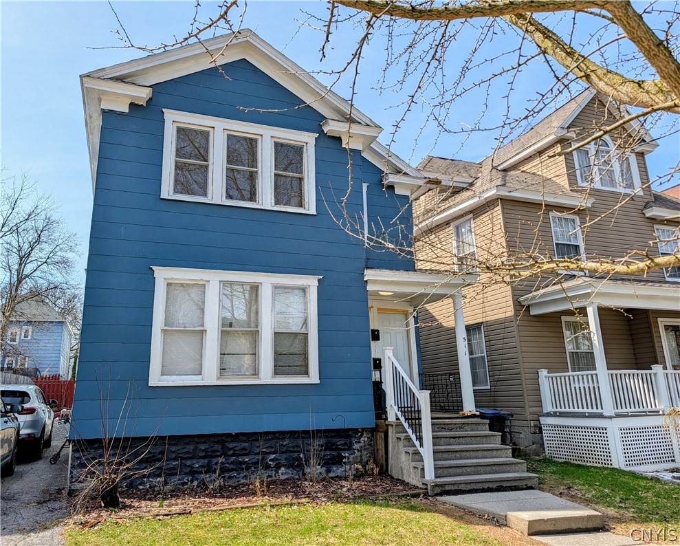 511 Dewitt Street Syracuse, NY 13203 - Photo 2 of 23